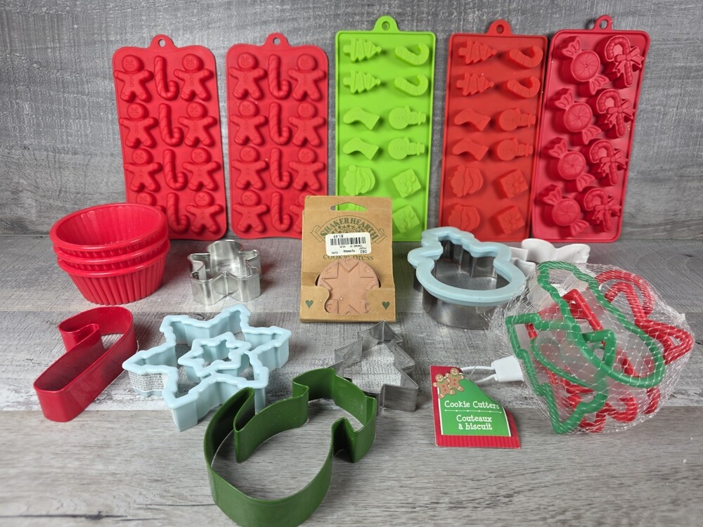 Lot Vintage Christmas Baking Christmas Cookie Cutters Silicone Molds b207